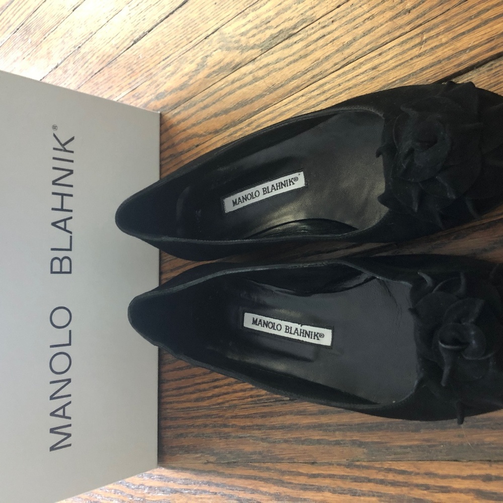 Manolo Blahnik Black Flats